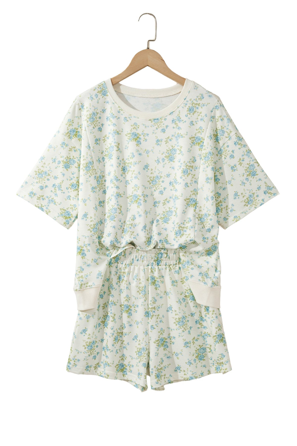 LOUNGEWEAR