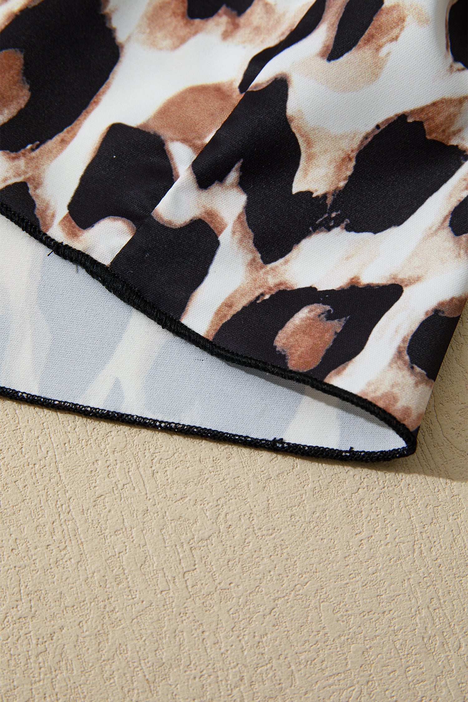 Black Plus Size Leopard Patchwork V Neck 3/4 Sleeve Ruffle Hem Mini Dress