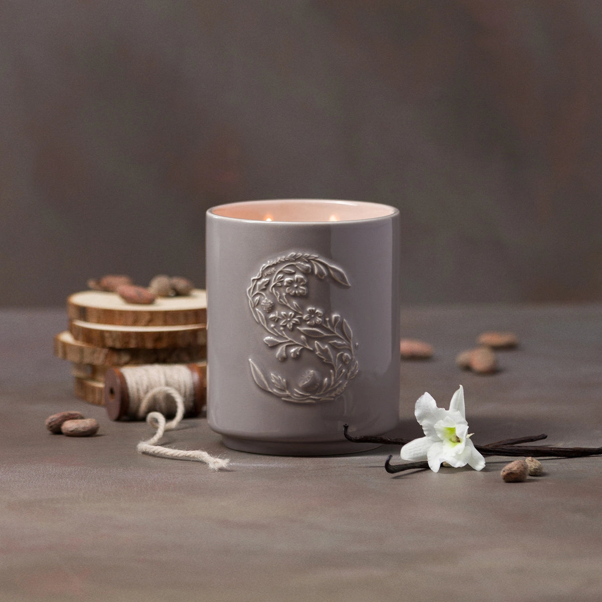 Cocoa Cashmere Scented Candle 20 oz.
