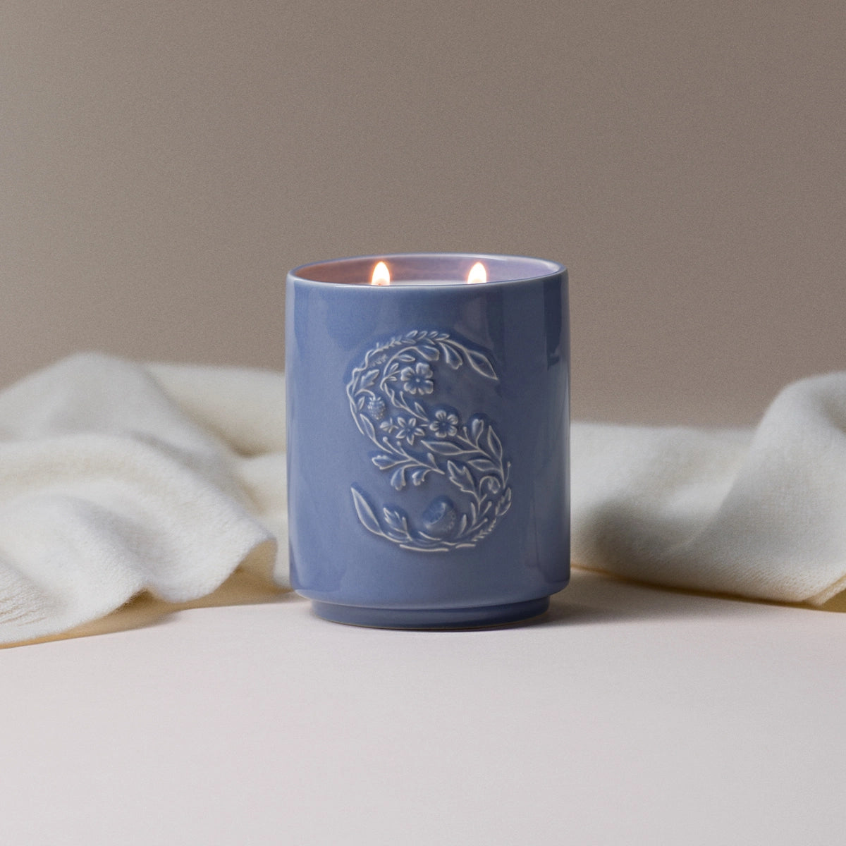 Pure Cashmere Scented Candle 20 oz.