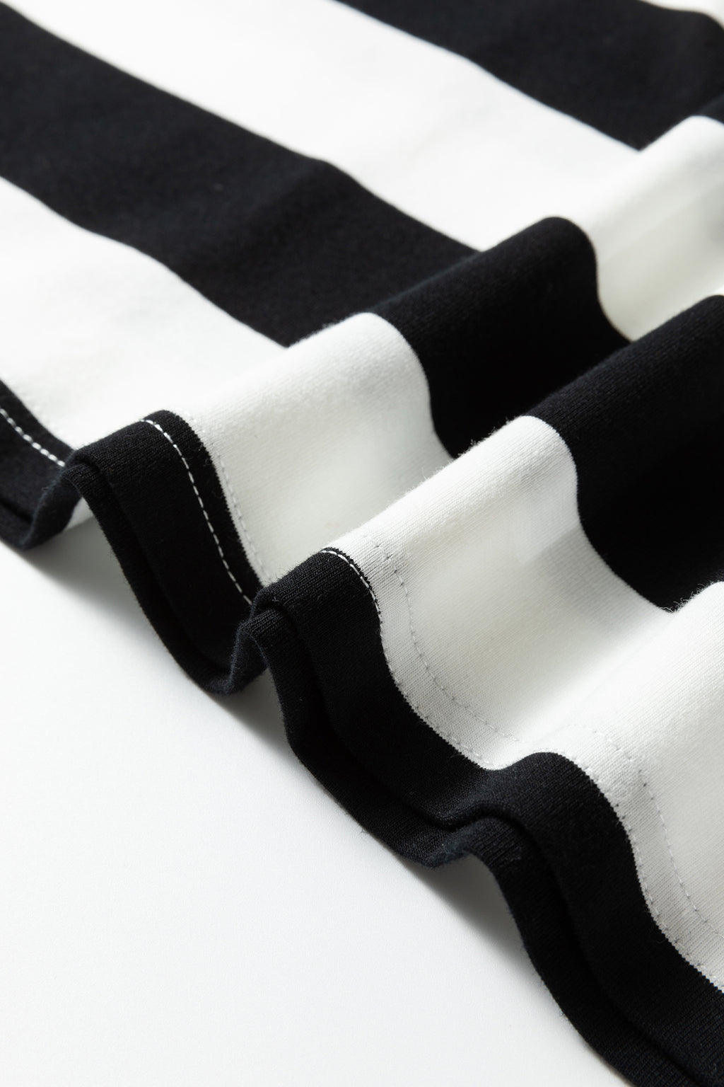 Black Stripe Floral Print Puff Sleeve Patchwork Blouse