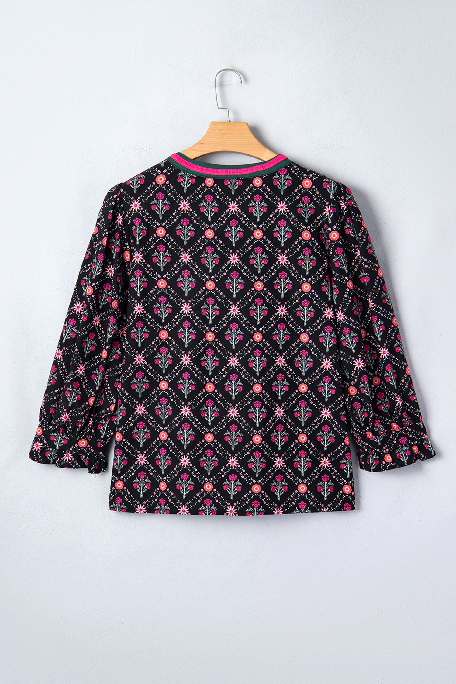 Black Contrast V Neckline Bracelet Sleeve Vintage Floral Blouse