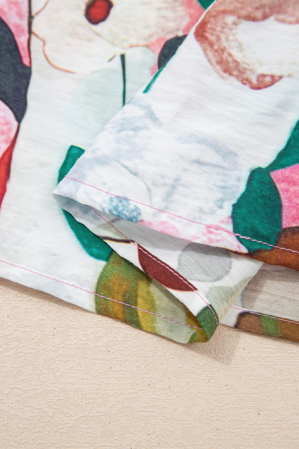 Pink V Neck Short Puff Sleeve Plus Size Floral Blouse