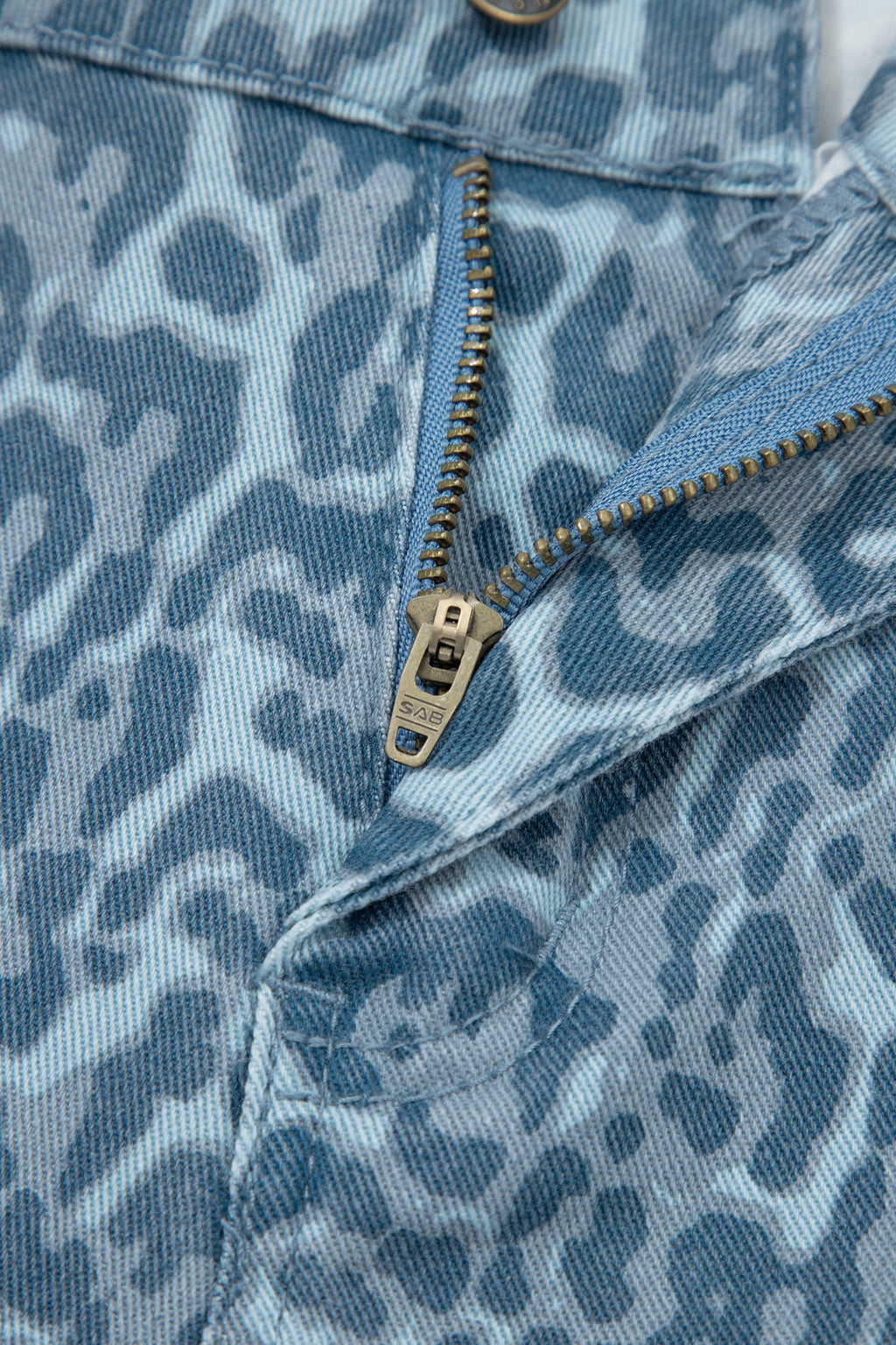 Sky Blue Leopard Frayed Edge Wide Leg High Waist Jeans